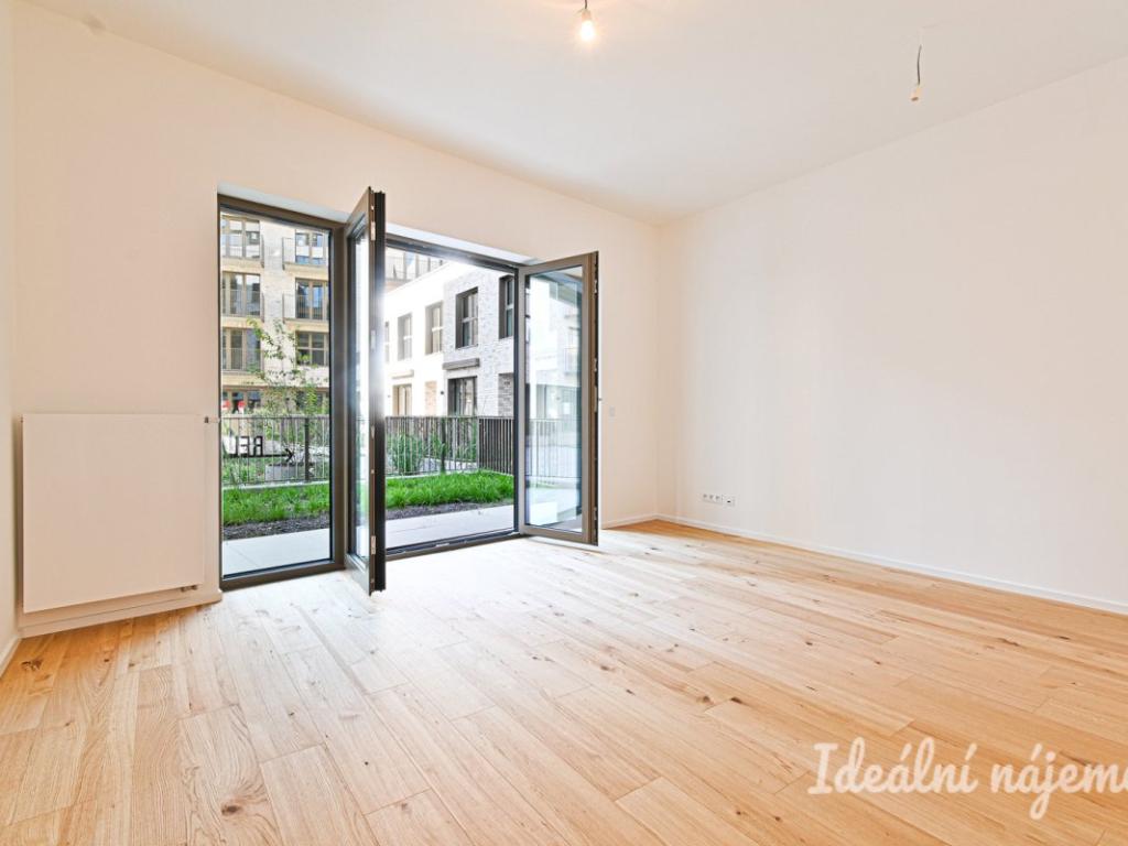 Pronájem bytu 1+kk 35 m² – pohled 5