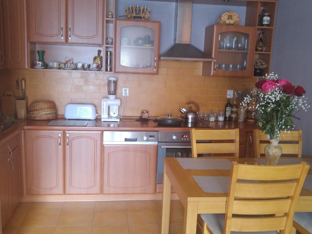 Pronájem bytu 2+kk 80 m2