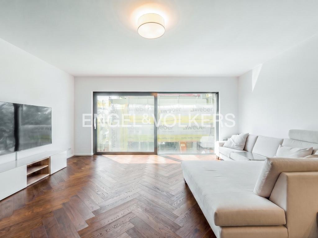 Pronájem bytu 2+kk 82 m2
