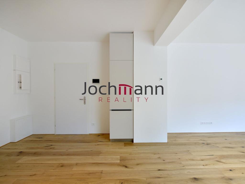 Pronájem bytu 1+kk 38 m2