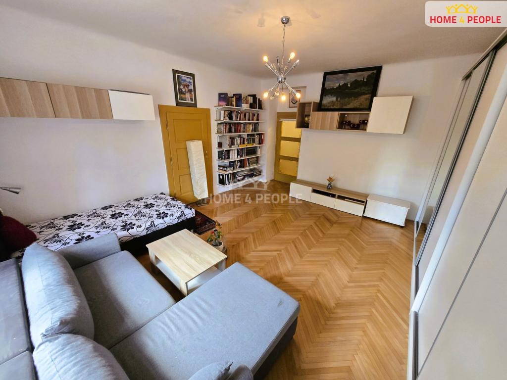 Prodej bytu 3+1 89 m2, Praha – náhled fotky 10