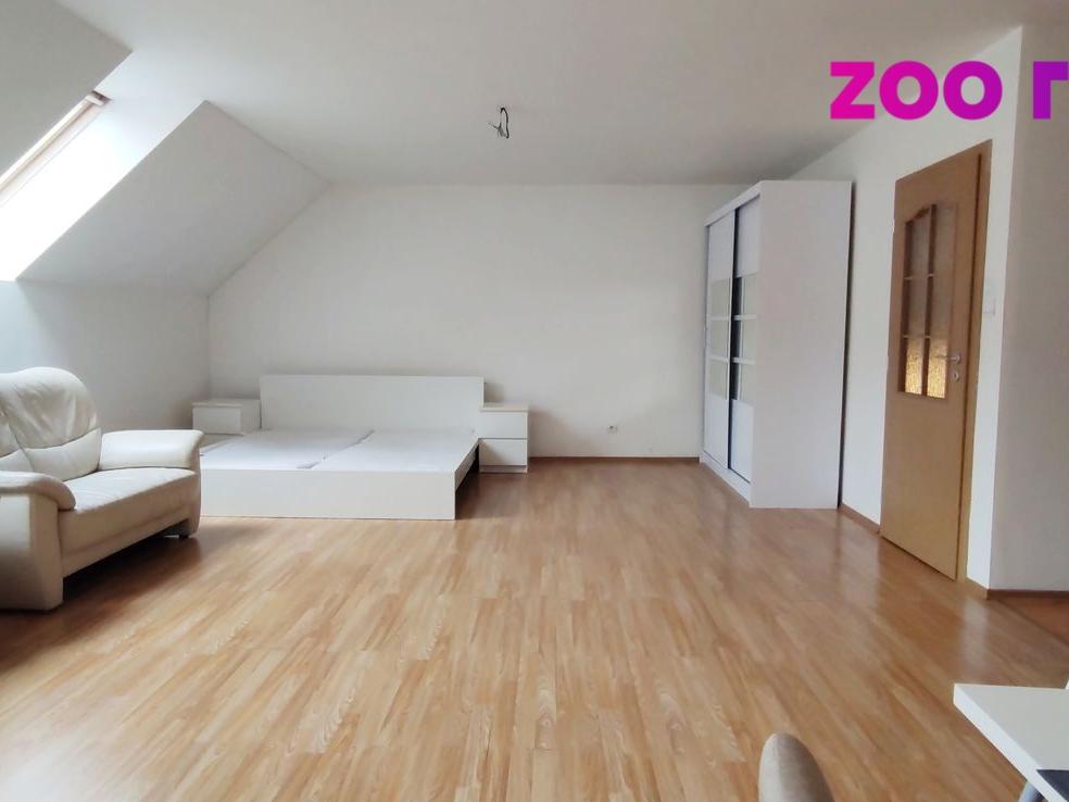 Pronájem bytu 2+kk 75 m2