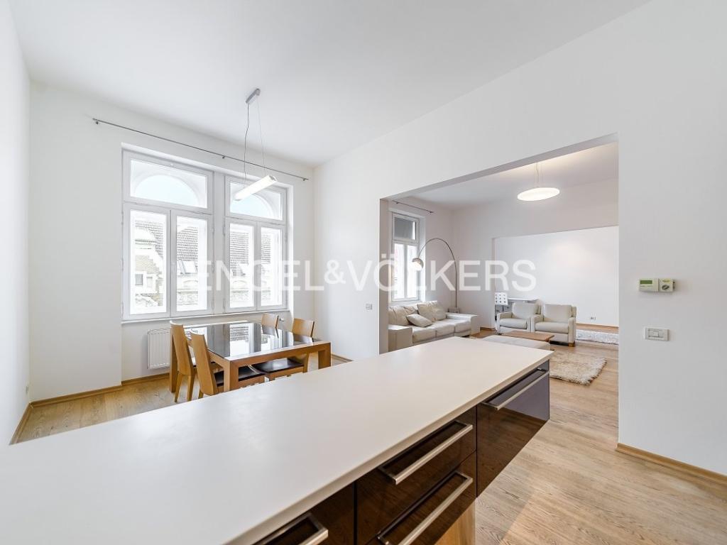 Pronájem bytu 2+kk 128 m2