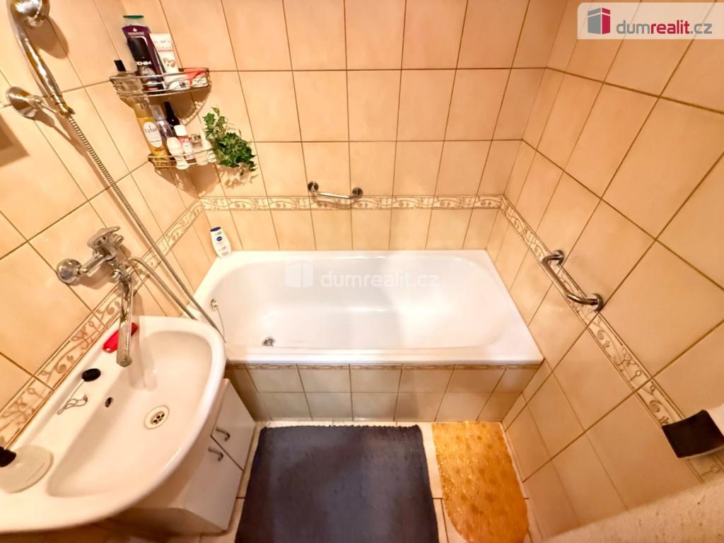Pronájem bytu 2+1 54 m2