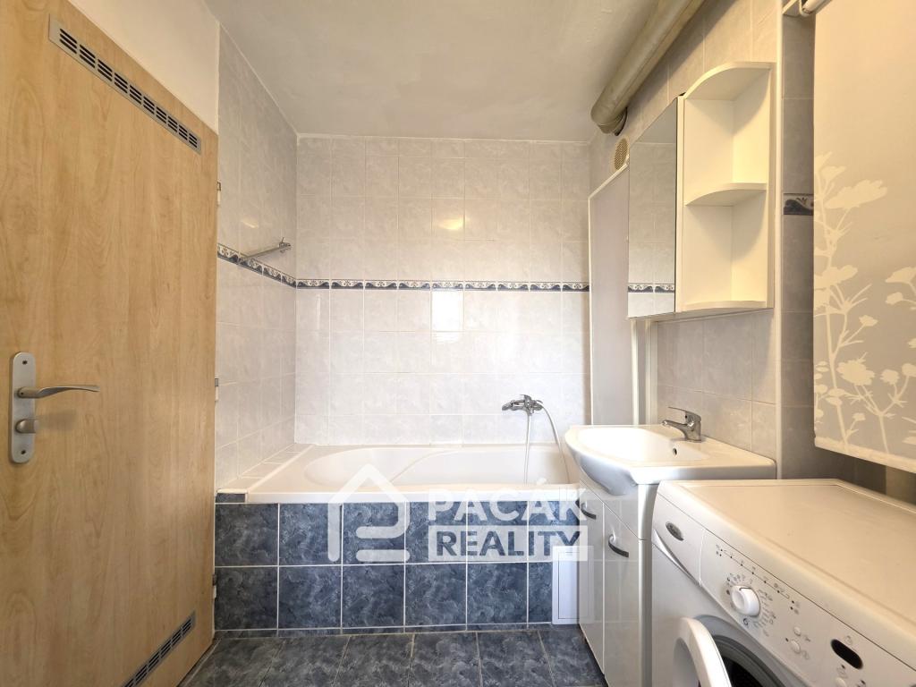 Pronájem bytu 2+1 55 m2