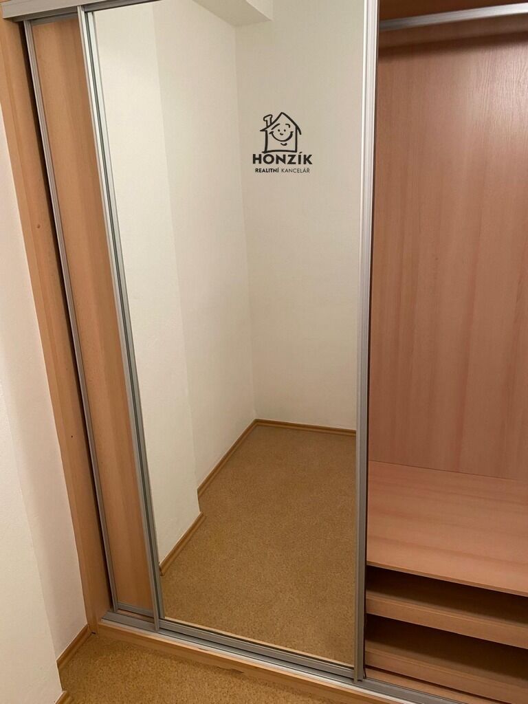 Prodej bytu 1+kk 43 m2, Praha – náhled fotky 11