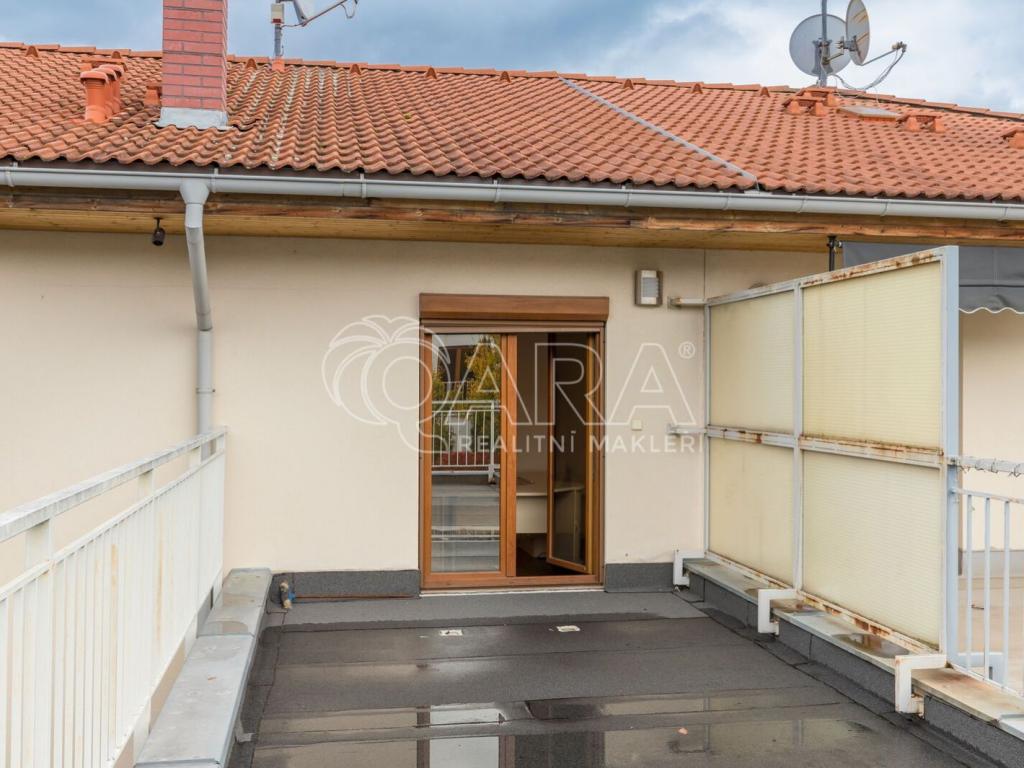 Listing 4