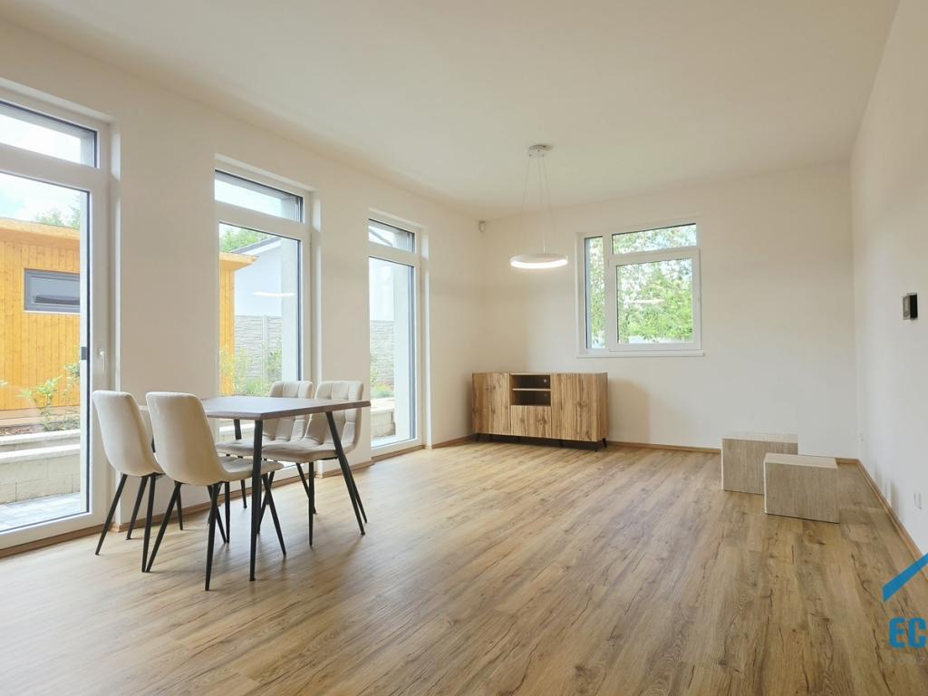 Pronájem bytu 2+kk 55 m2