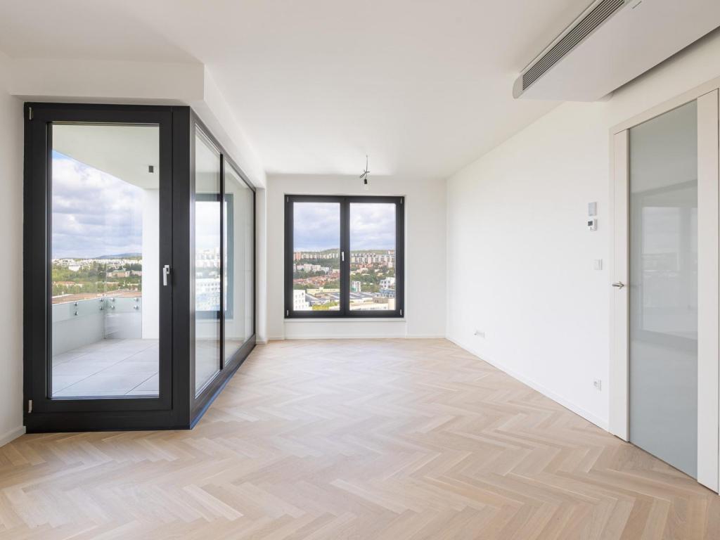 Pronájem bytu 2+kk 65 m2