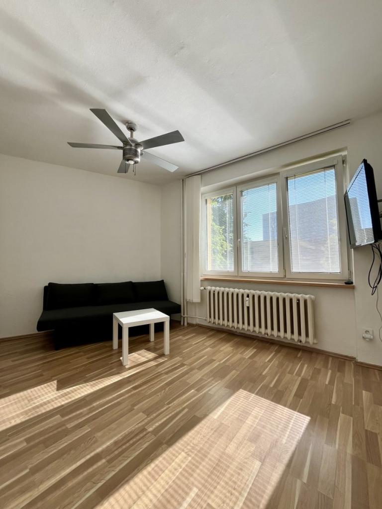 Pronájem bytu 1+kk 31 m2