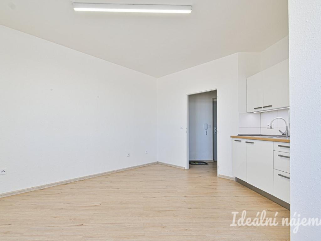 Pronájem bytu 2+kk 40 m2