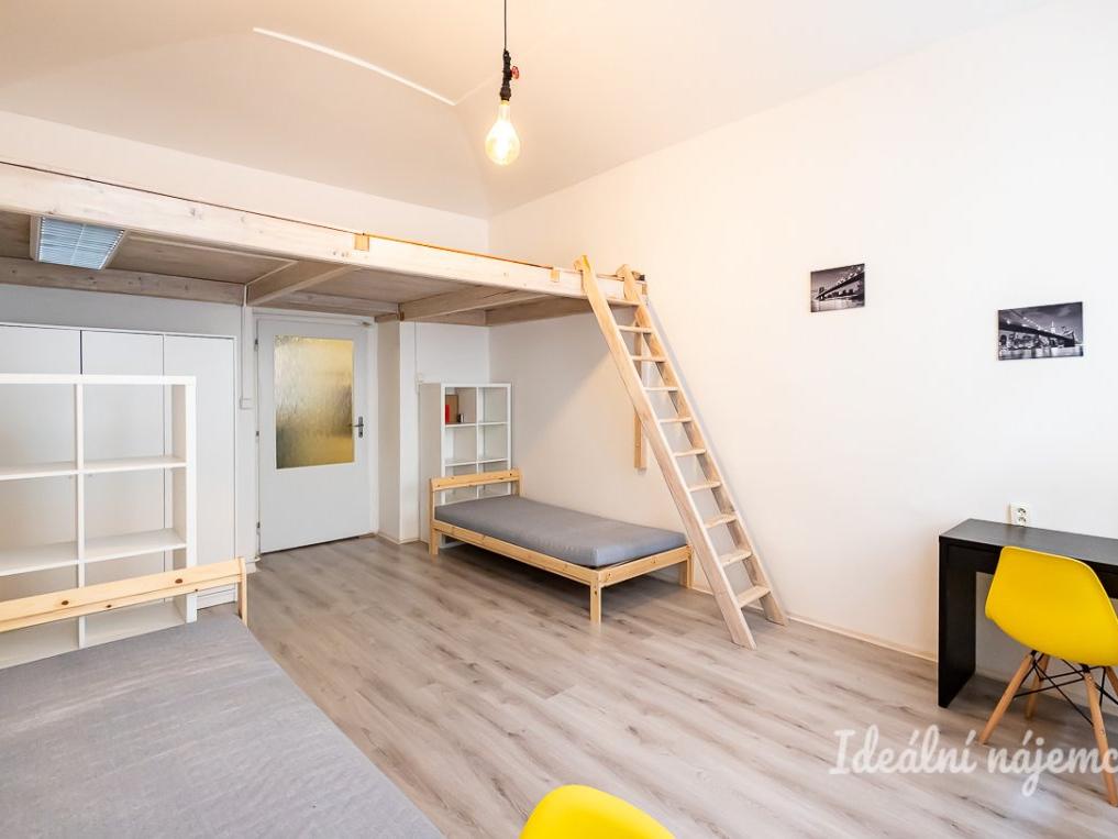 Pronájem bytu 2+kk 43 m2