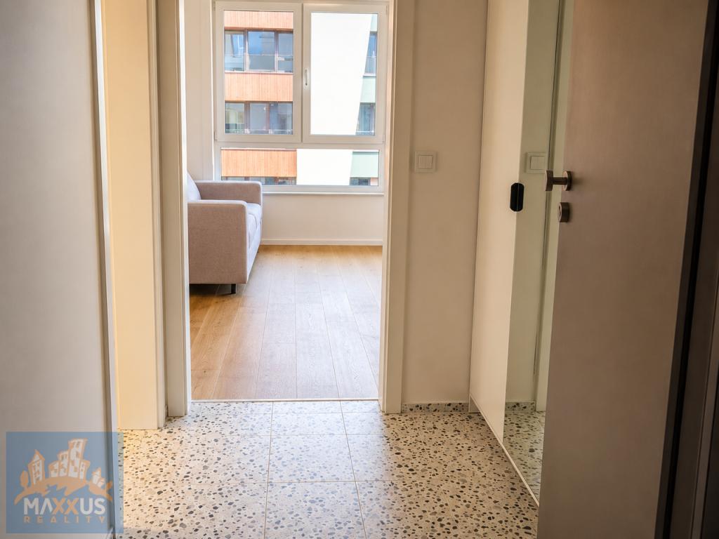 Pronájem bytu 1+kk 33 m² – pohled 6