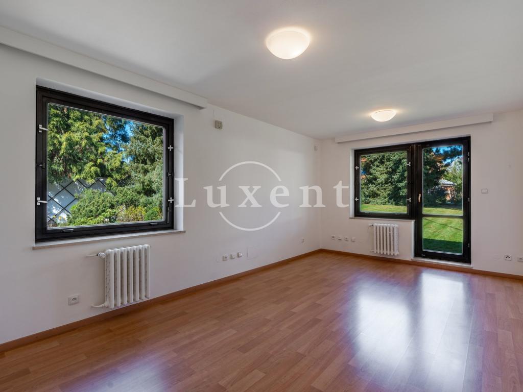 Pronájem domu 417 m2, Praha – náhled fotky 11