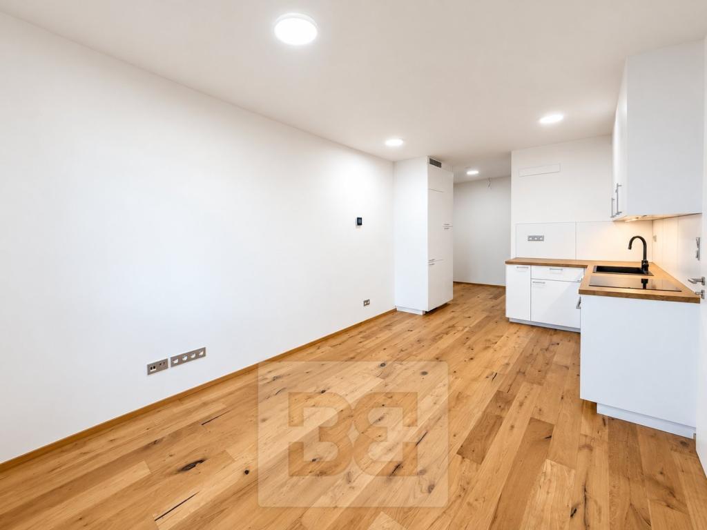 Pronájem bytu 2+kk 44 m2