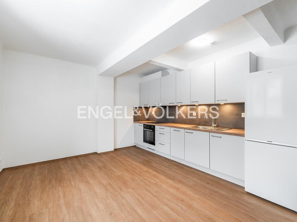 Pronájem bytu 2+kk 49 m2