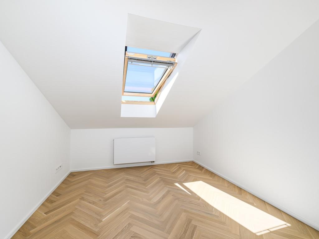 Pronájem bytu 4+kk 111 m2