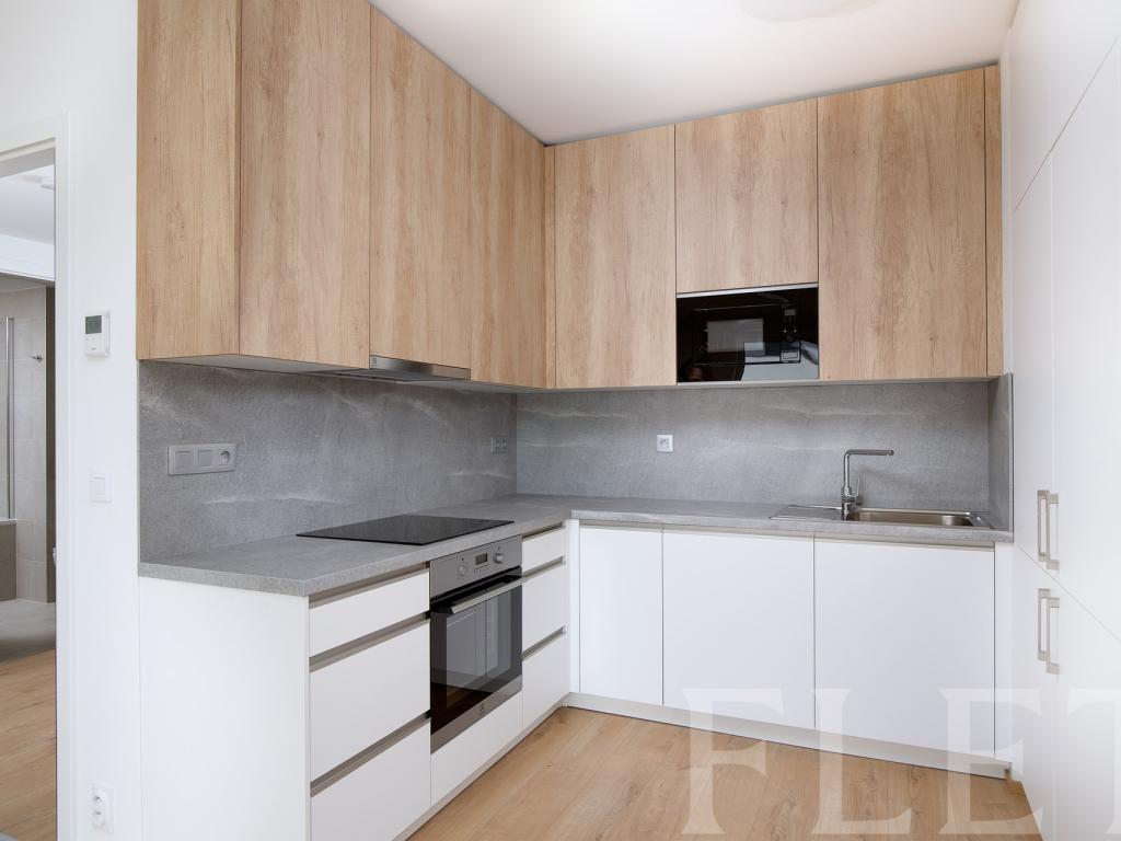 Pronájem bytu 2+kk 56 m2