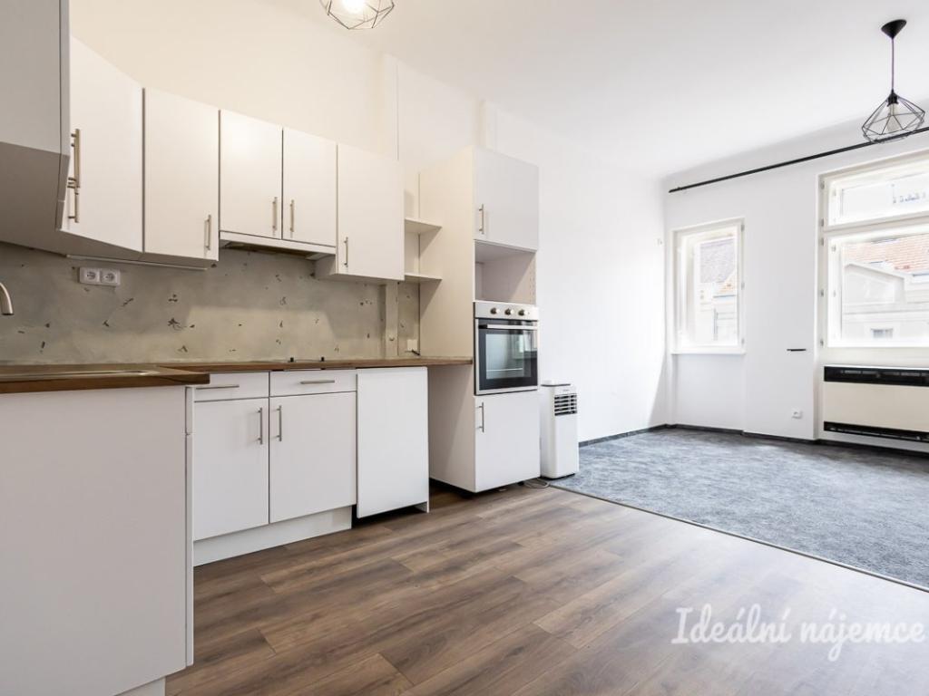 Pronájem bytu 2+kk 58 m2