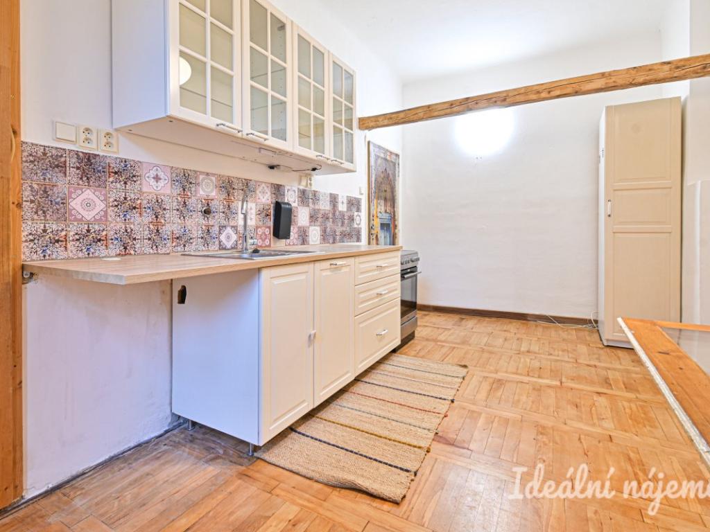 Pronájem bytu 1+1 50 m2