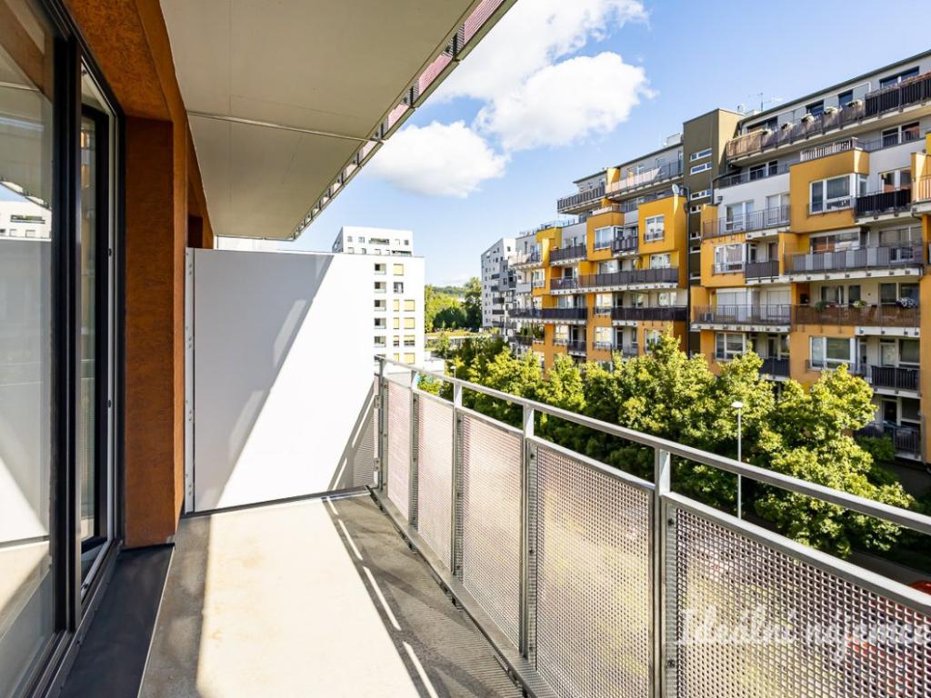 Pronájem bytu 1+kk 35 m2