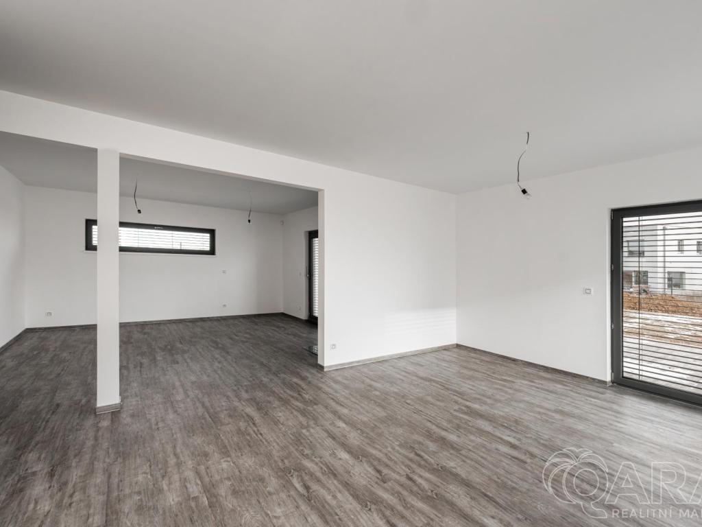 Prodej domu 183 m2, Vysoký Újezd – náhled fotky 8