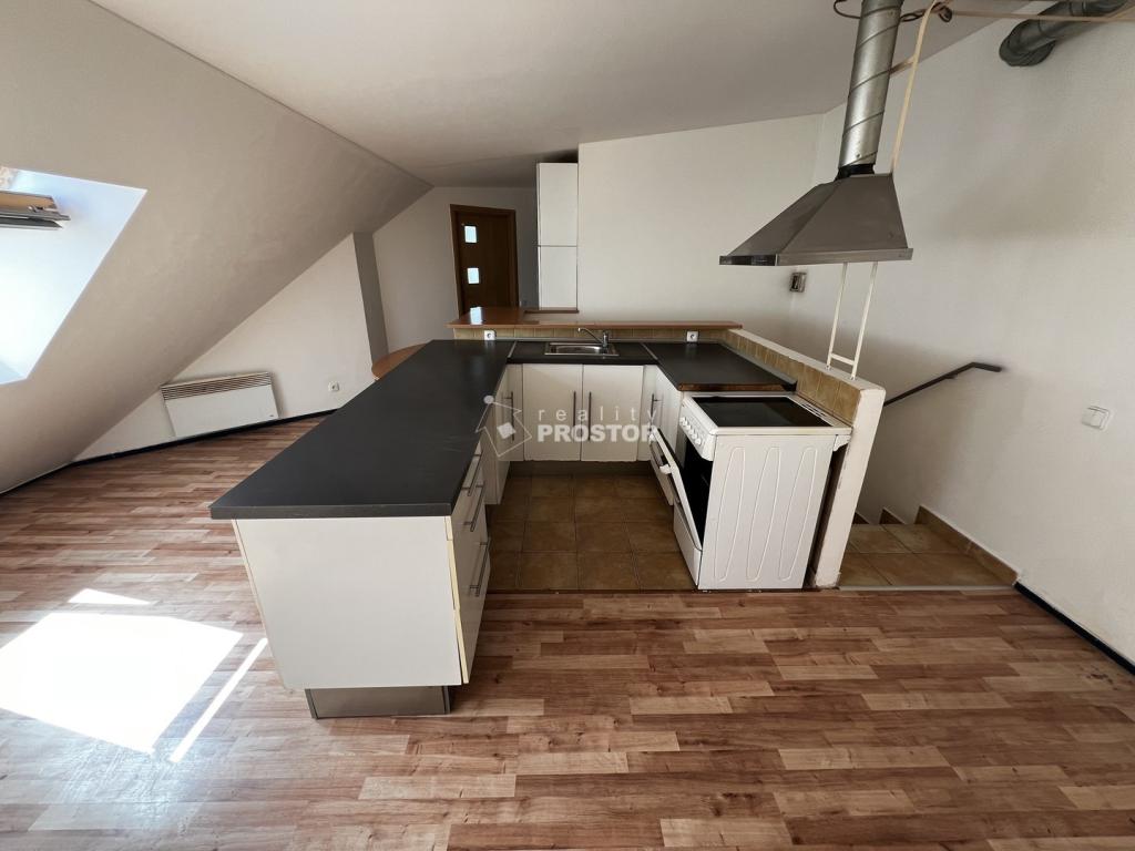 Pronájem bytu 2+kk 62 m2