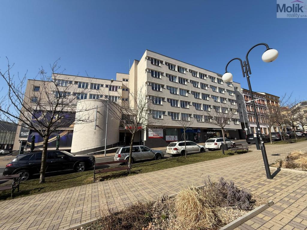 Pronájem bytu 1+kk 38 m2