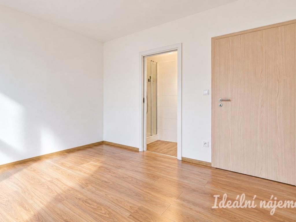 Pronájem domu 96 m2, Kyjov – náhled fotky 11