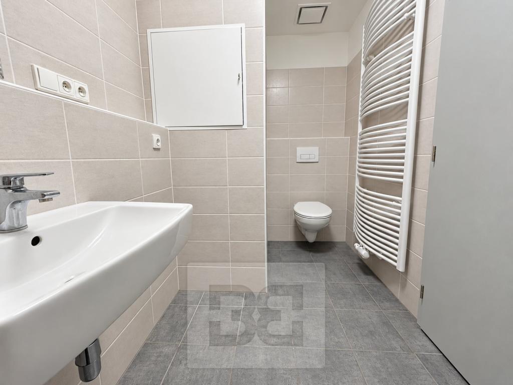 Pronájem bytu 1+kk 44 m2, Olomouc – náhled fotky 8