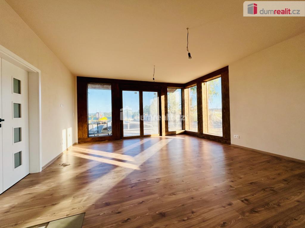 Prodej domu 120 m2, Zvěstov – náhled fotky 16