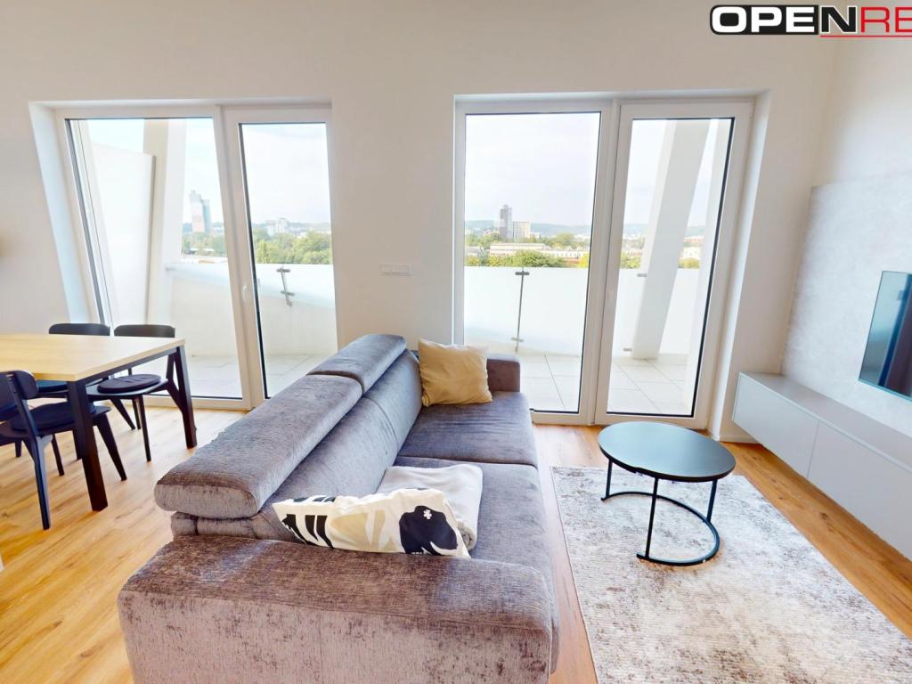 Pronájem bytu 2+kk 72 m2