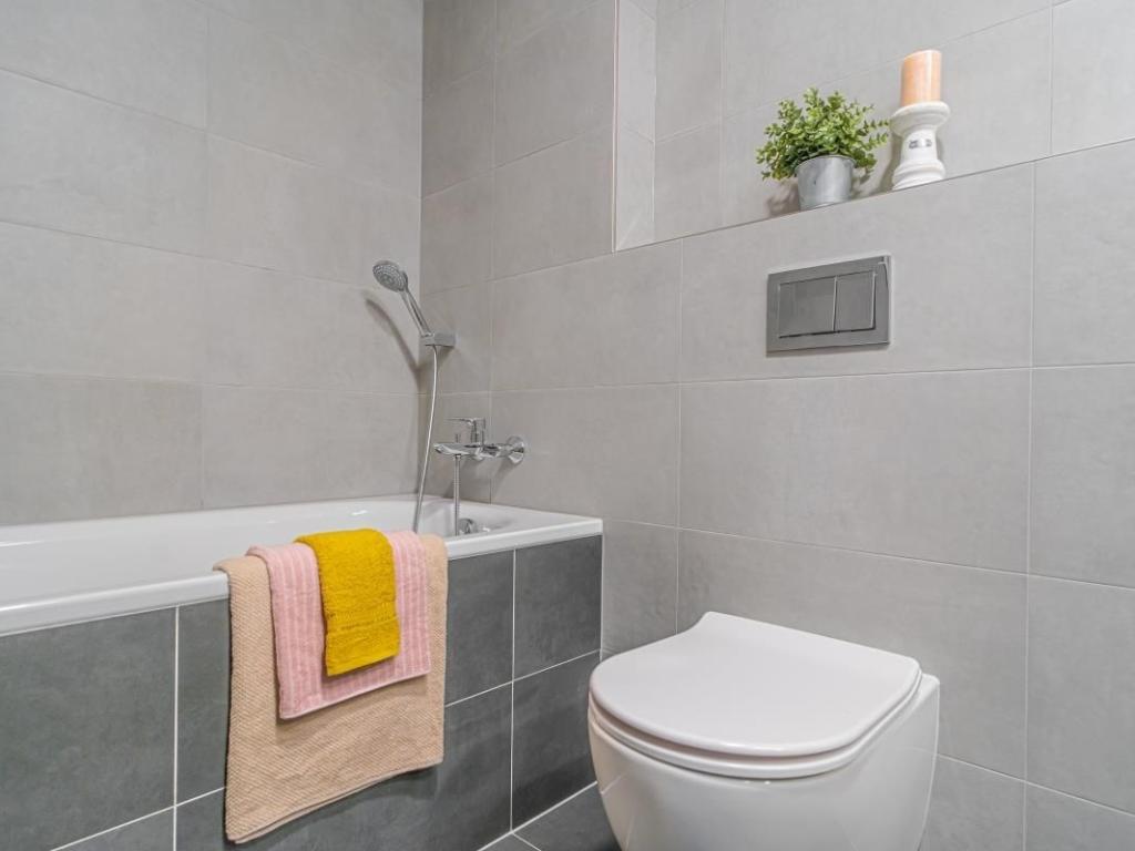 Pronájem bytu 3+kk 82 m2, Praha – náhled fotky 8