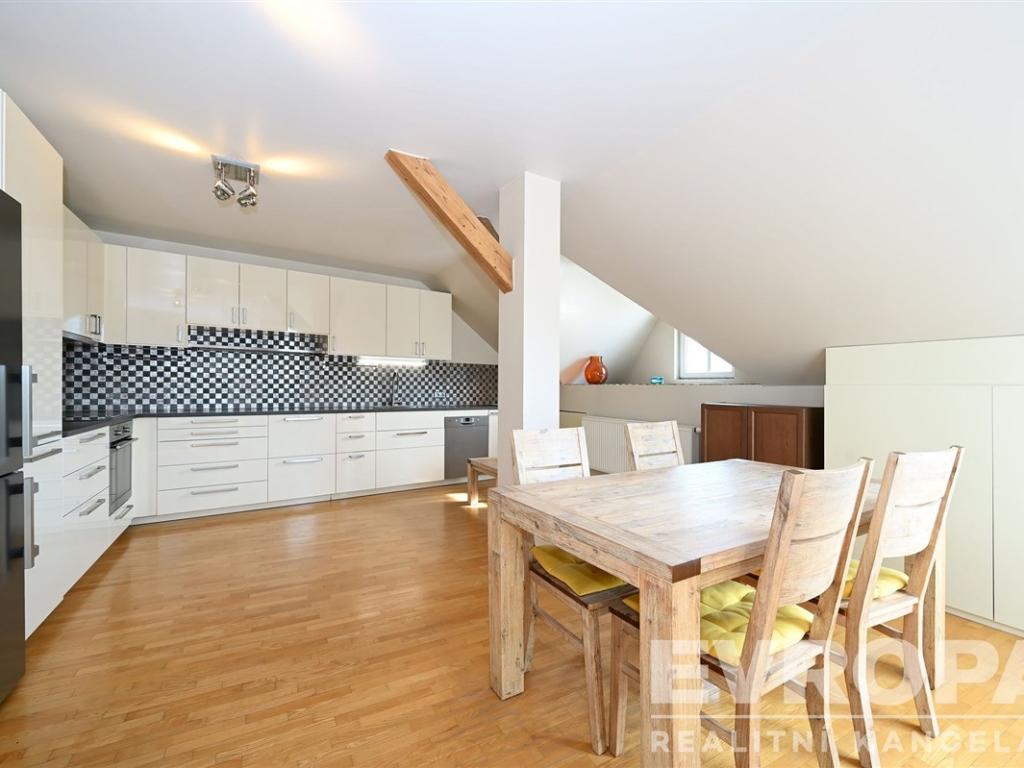 Pronájem bytu 2+kk 105 m2