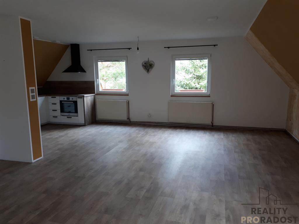 Pronájem bytu 3+kk 83 m2
