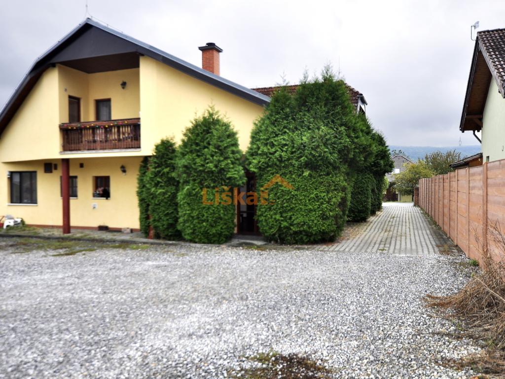 Pronájem bytu 1+kk 28 m2