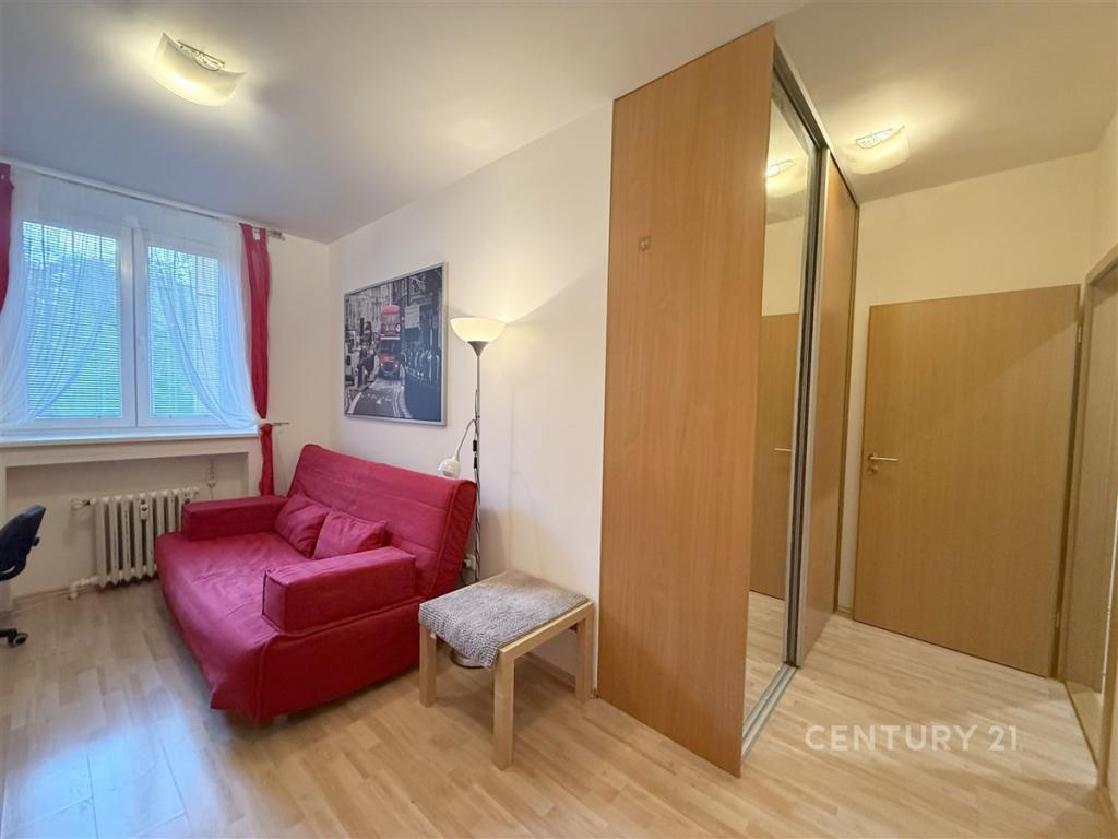 Pronájem bytu 1+kk 28 m2