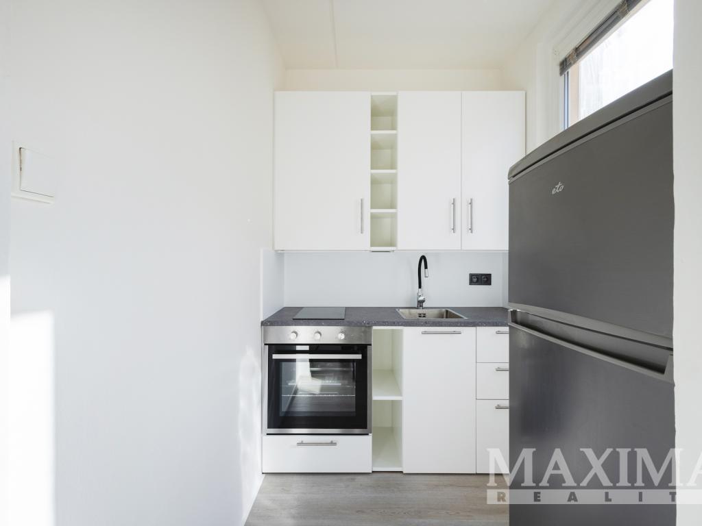 Pronájem bytu 1+1 30 m2