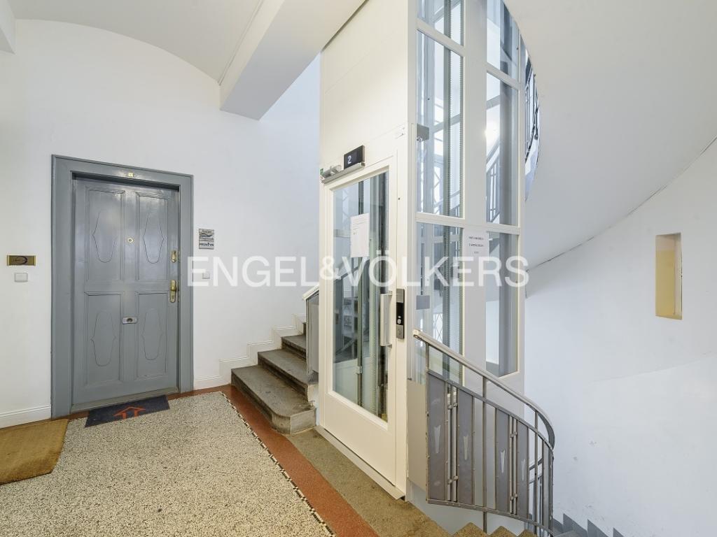 Pronájem bytu 3+kk 76 m2, Praha – náhled fotky 9