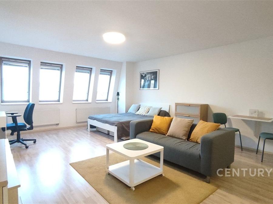 Pronájem bytu 1+kk 48 m2