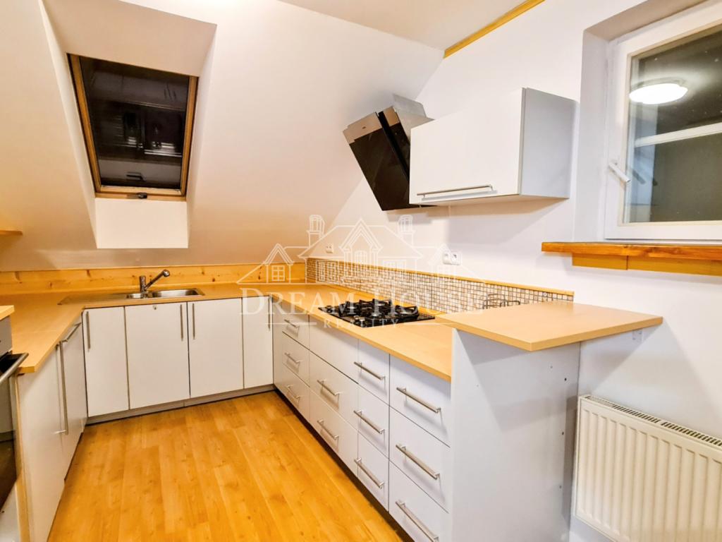 Pronájem bytu 4+kk 120 m2