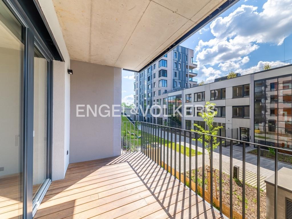 Pronájem bytu 2+kk 66 m2