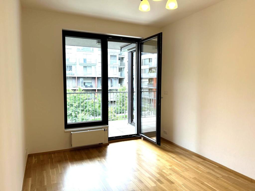 Pronájem bytu 2+kk 68 m2, Praha – náhled fotky 14