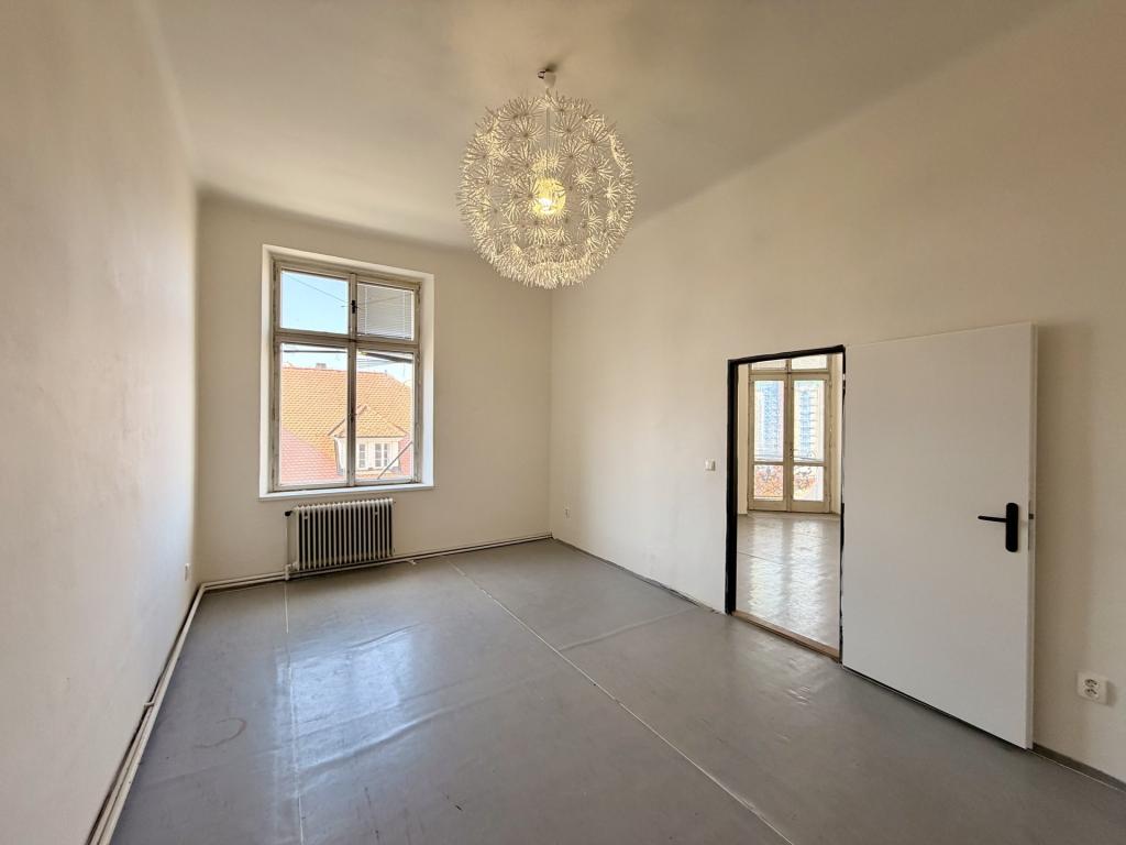 Pronájem bytu 3+1 121 m2, Plzeň – náhled fotky 3