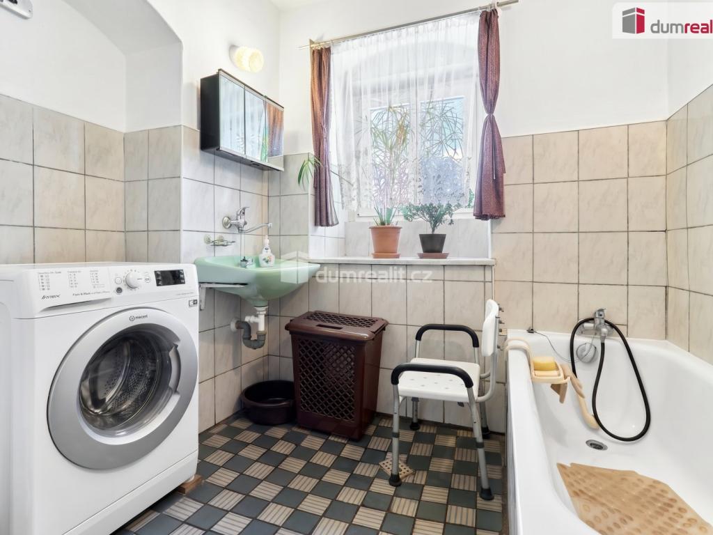 Prodej domu 260 m2, Žlutice – náhled fotky 9
