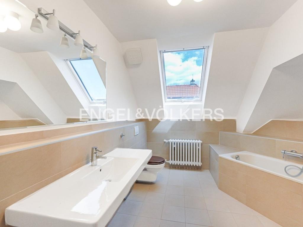 Pronájem domu 417 m2, Praha – náhled fotky 15