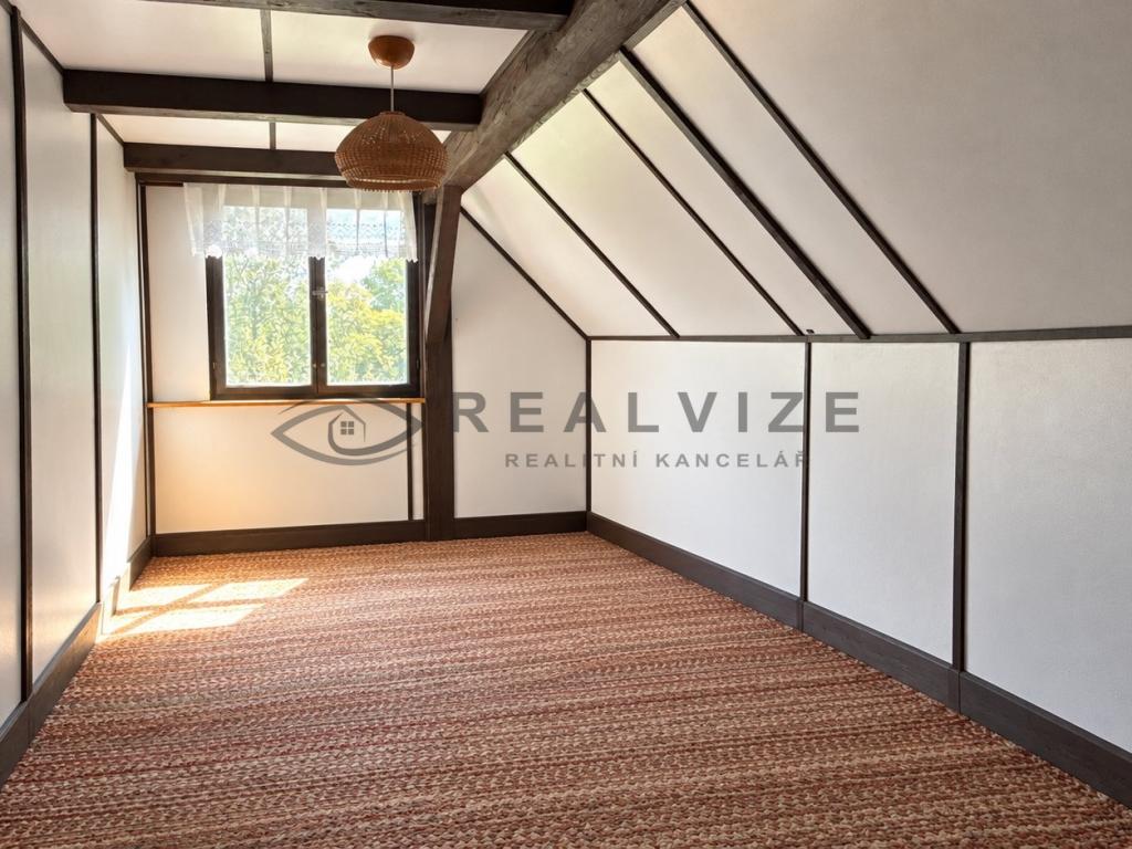 Prodej domu 151 m2, Benešov nad Černou – náhled fotky 16