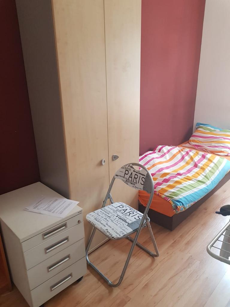 Spolubydleni bytu celý pokoj 110 m2