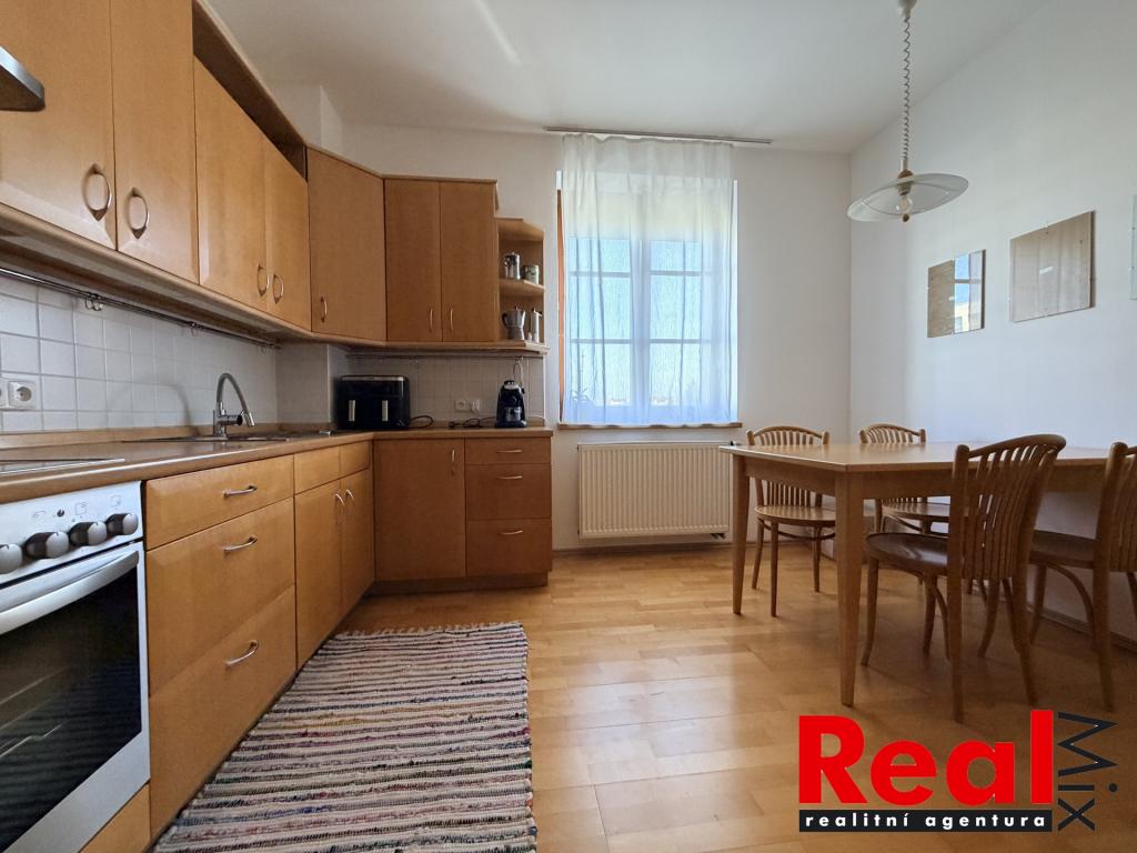 Pronájem bytu 1+1 55 m2