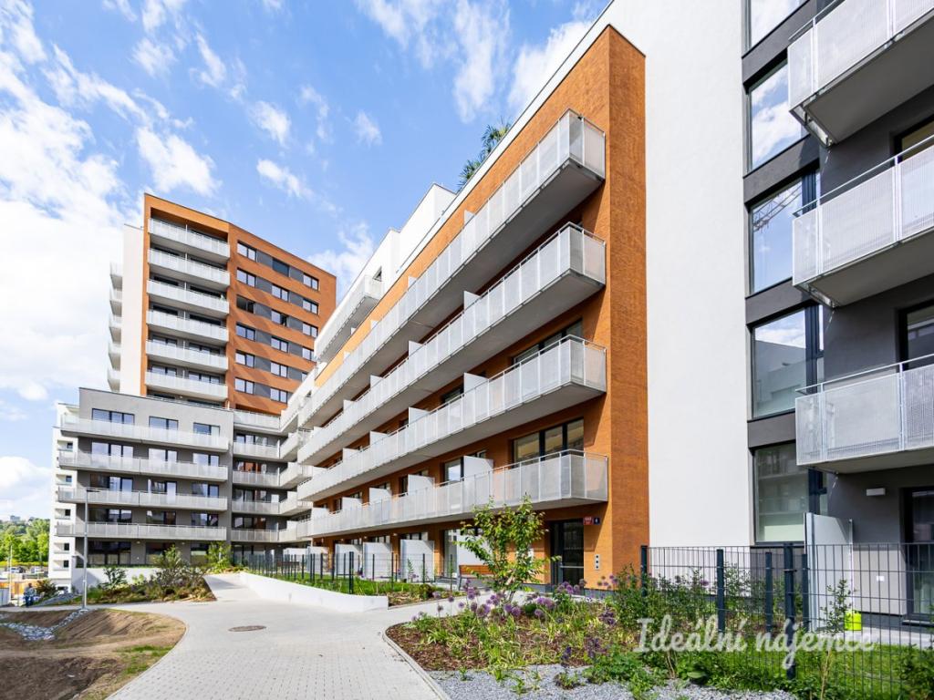 Pronájem bytu 2+kk 52 m2